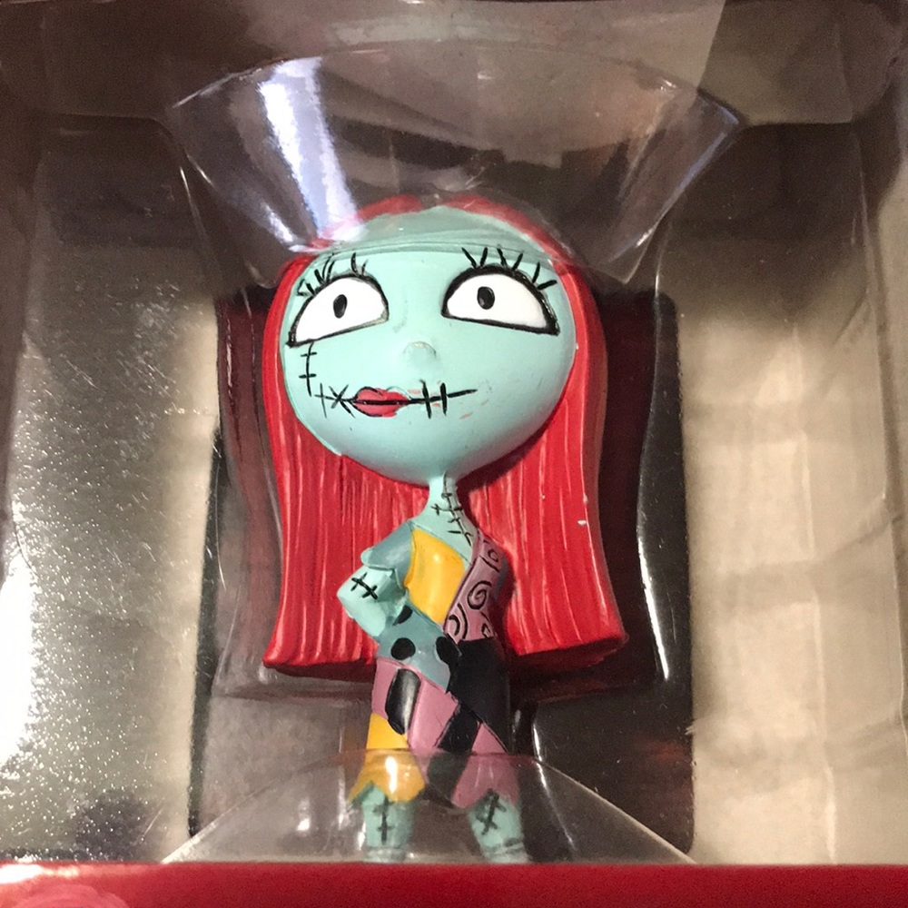 Jack Skellington and Sally Christmas Ornaments - Picture 2 of 4